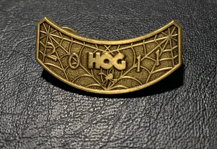 Pin’s Harley Davidson HOG 2011