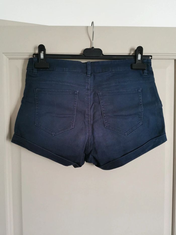 Short en jean bleu délavé - photo numéro 2