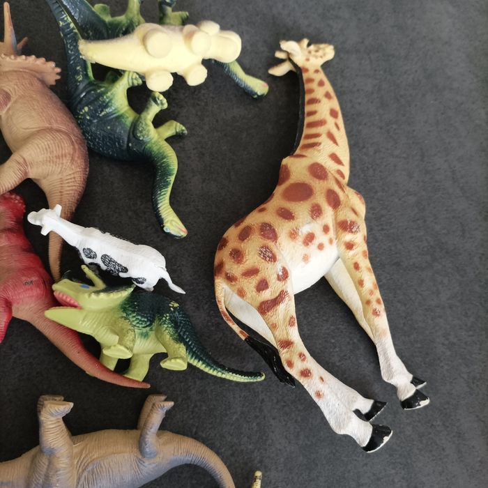 Lot dinausores + 3 autres animaux - photo numéro 4