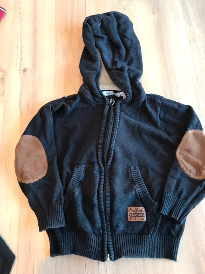 Gilet gemo taille 3 ans