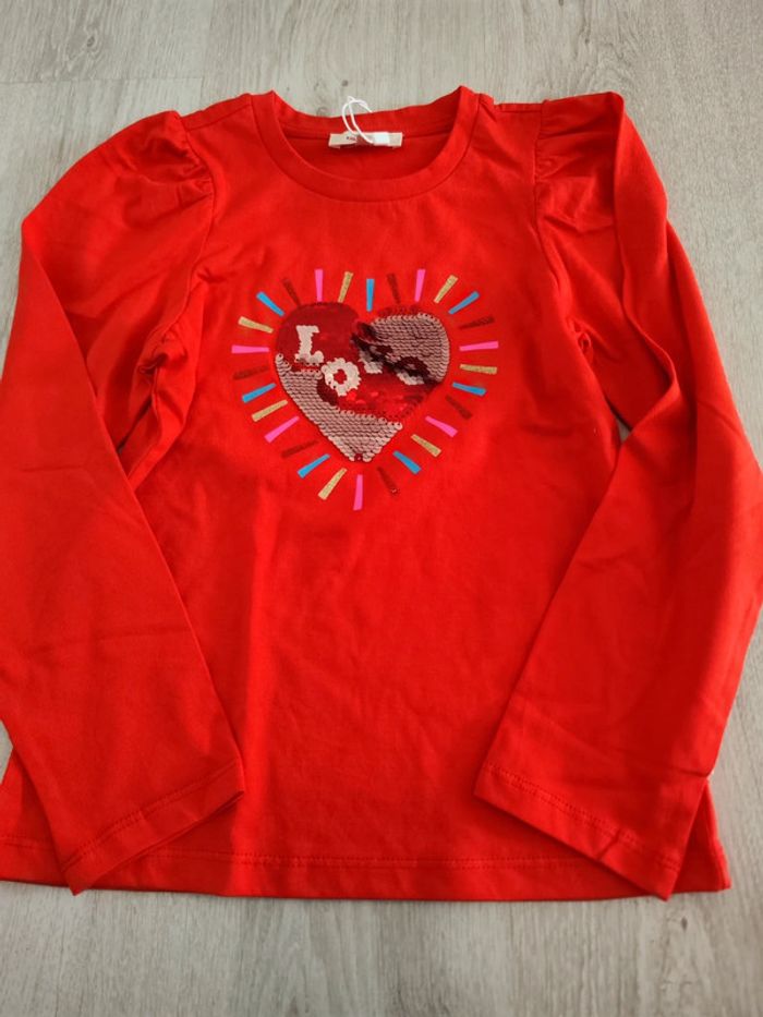 Tee shirt