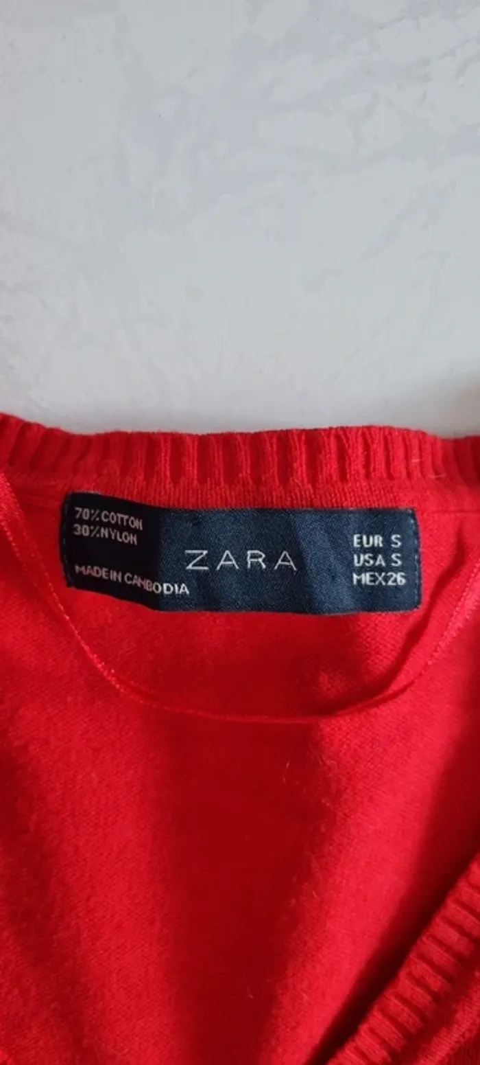 Pull Zara coll V Taille S rouge - photo numéro 2