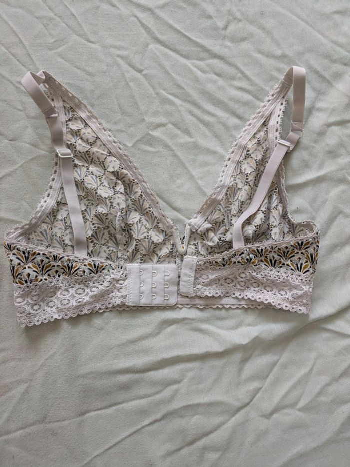Soutien gorge 85B - photo numéro 3