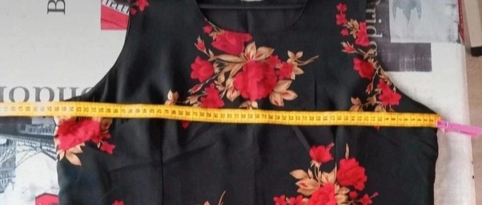 Robe fleurie taille 44 - photo numéro 3
