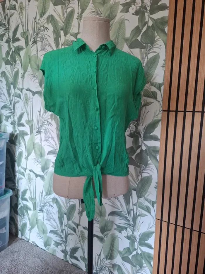 Chemise d'été taille 40 - photo numéro 2