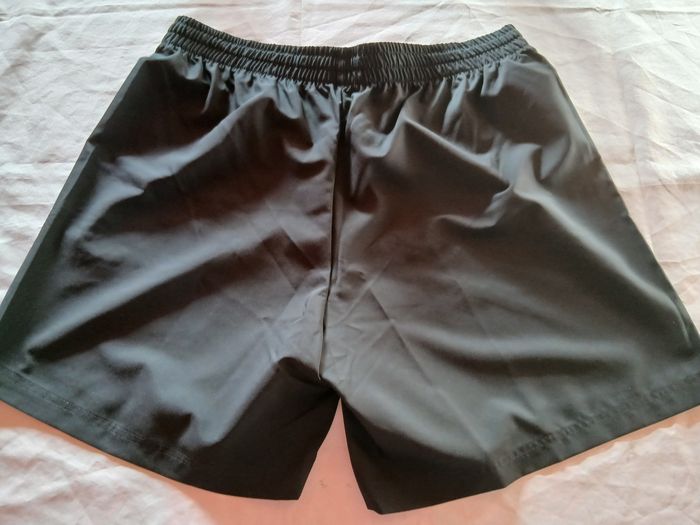 Short homme - photo numéro 4