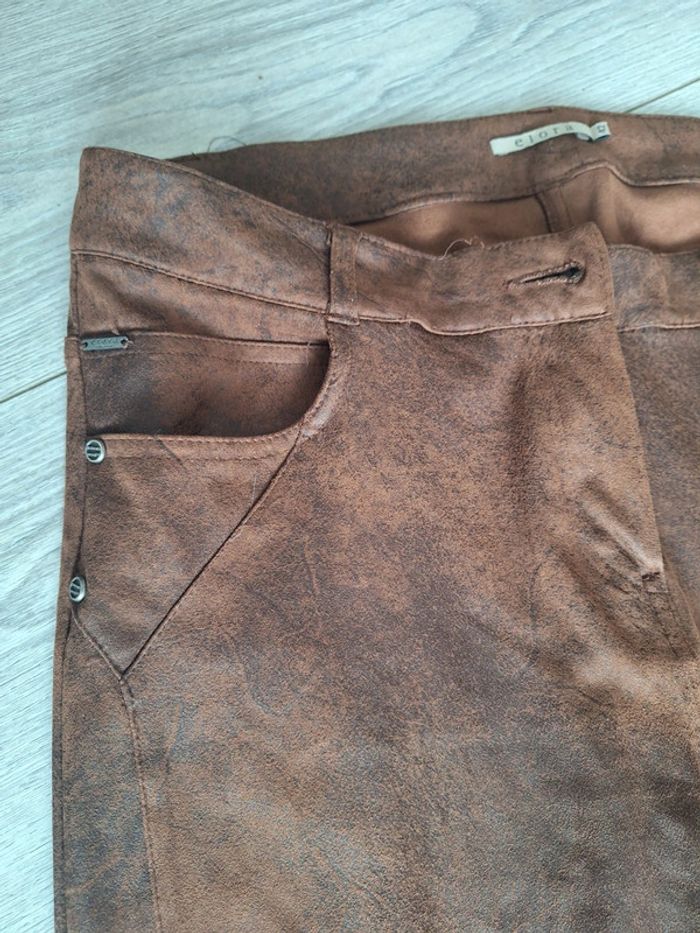 Pantalon femme taille 42 Elora imitation daim - photo numéro 5