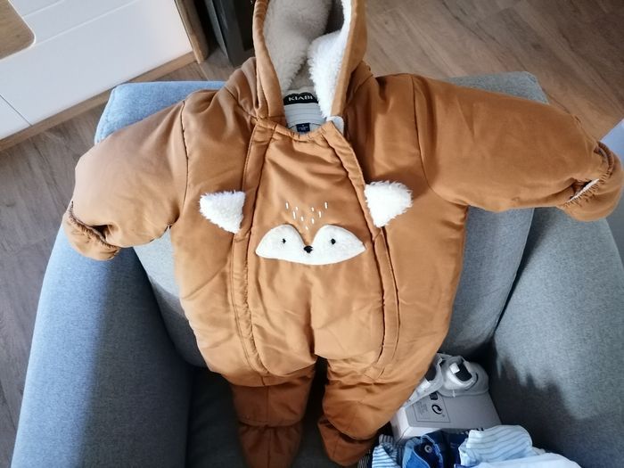 À vendre lot de vêtements pour garçon 3-6-9 mois - photo numéro 5