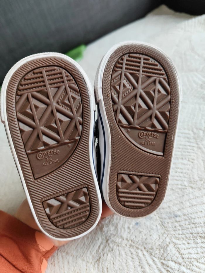 Converse basses cuir 19 - photo numéro 9