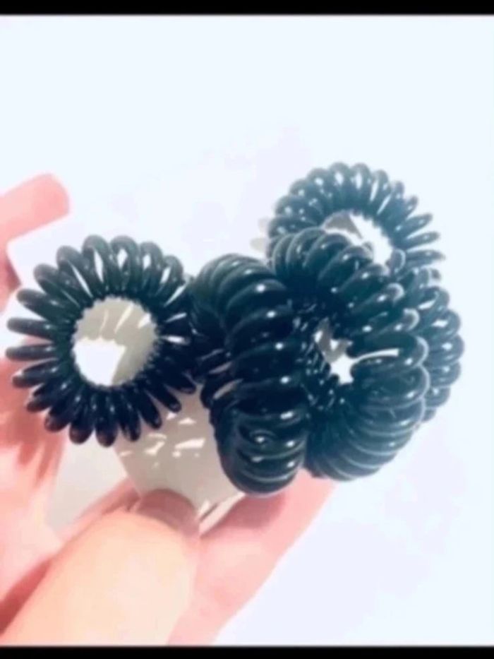 Lot Elastiques invisible qui n'arrache pas les cheveux et tiennent bien Neuf hema - photo numéro 2