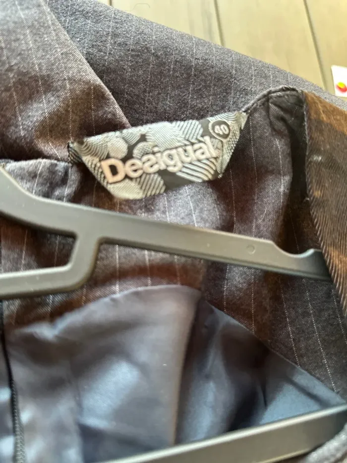 Robe Desigual taille 40 - photo numéro 3