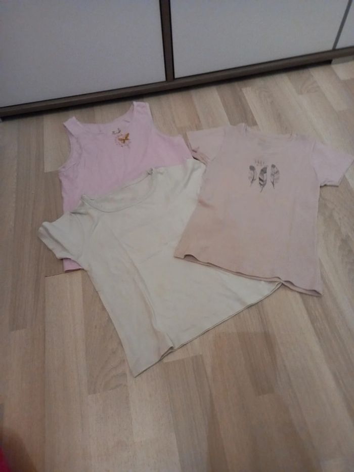 lot 3 finette 4 /5 ans - photo numéro 2