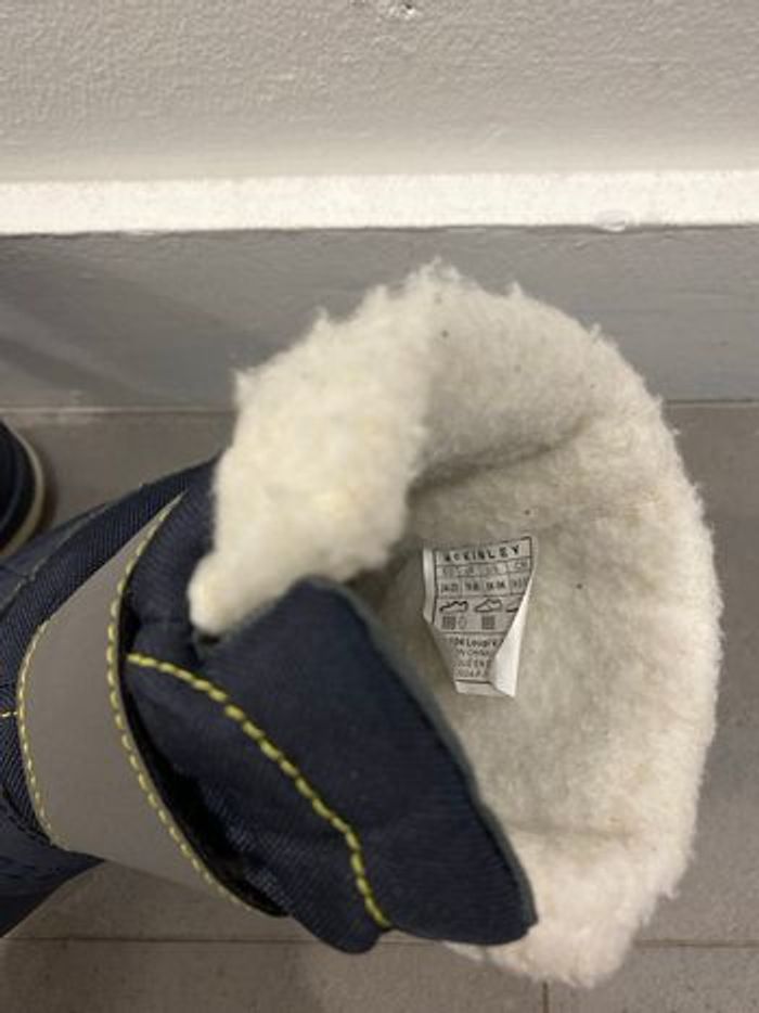 Bottes de neige chaudes imperméables taille 24/25 - photo numéro 3