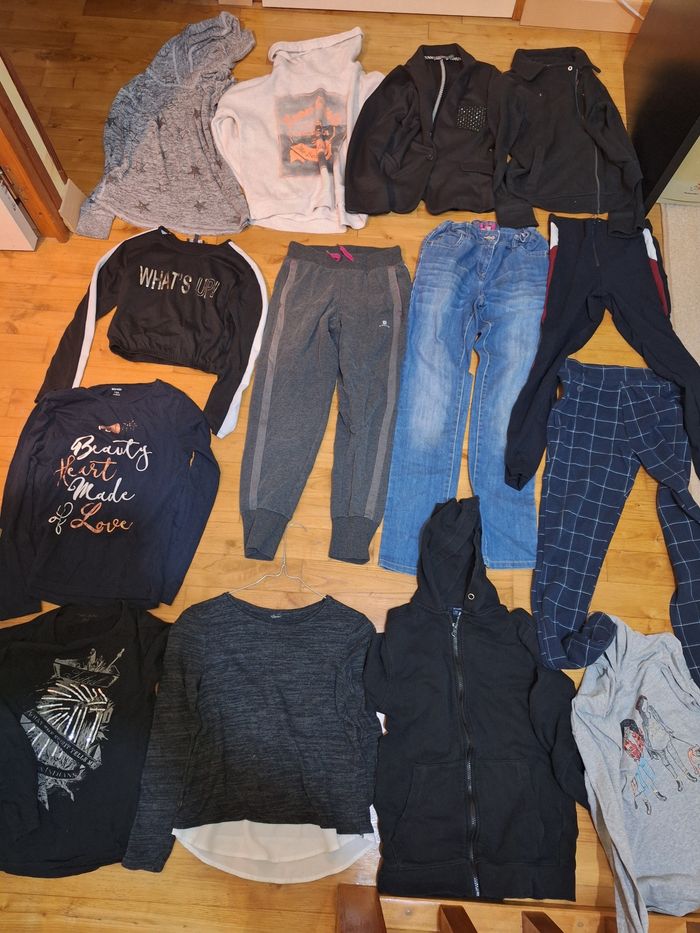 Lot vêtements fille 12 ans ou xxs et plusieurs 14 ans ou xs ni - photo numéro 2