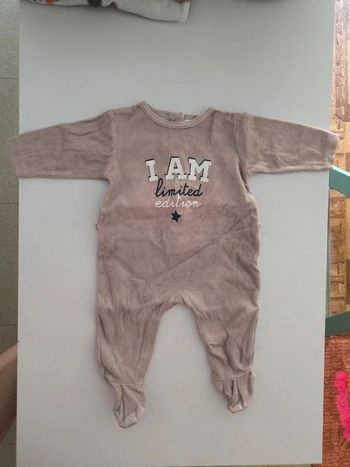 Pyjamas 3 mois taupe