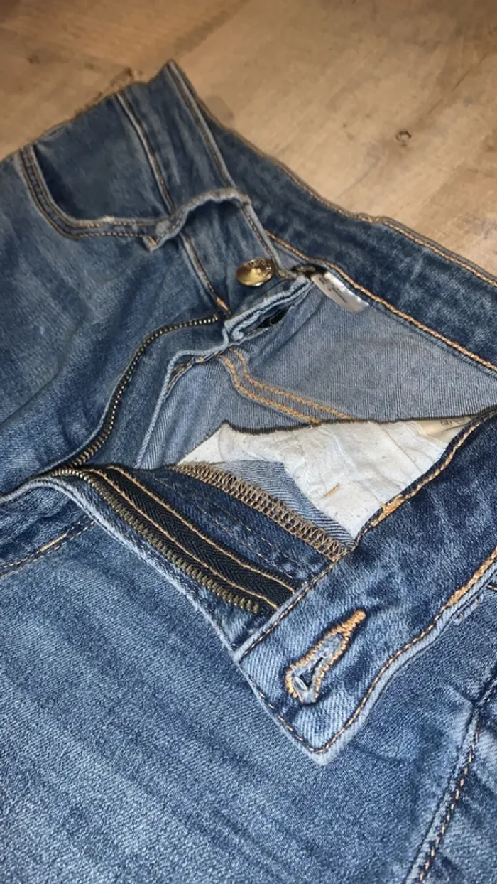 Jeans - photo numéro 2
