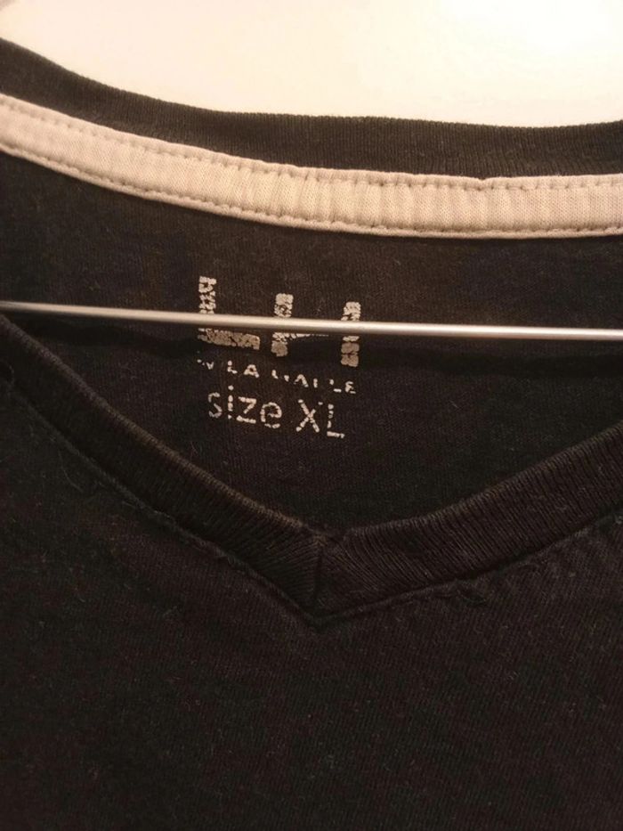 T-shirt noir classique - photo numéro 2