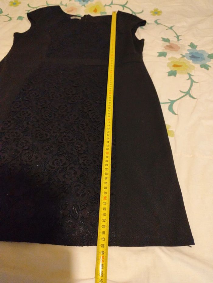 Robe noir chic - photo numéro 4