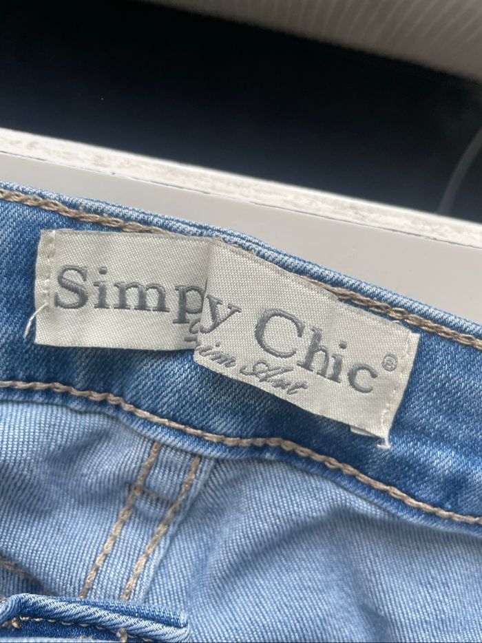 Jean slim troué taille 36/S - photo numéro 4