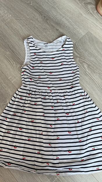 Robe rayée marine detail cerise