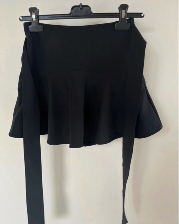 Jupe short à noeud - photo numéro 5