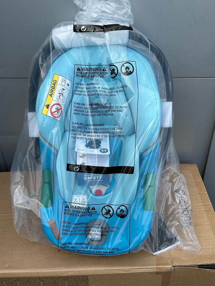 Siège auto aton S2 beach blue  cybex neuf jamais utilisé - photo numéro 2