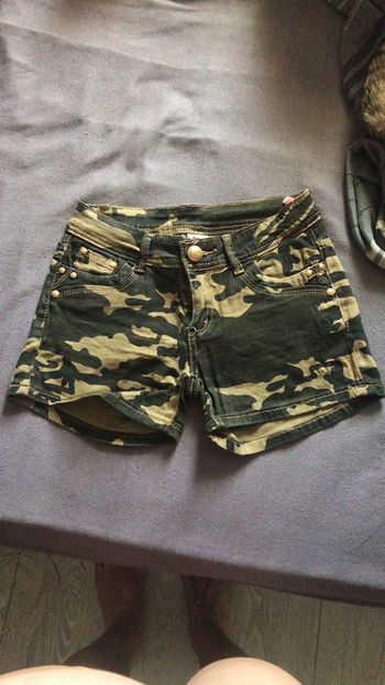 Short camouflage