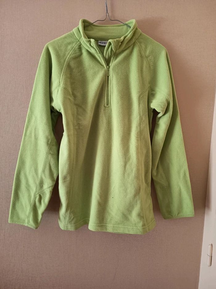 Sweat polaire enfant. Marque etirel. (D66)
