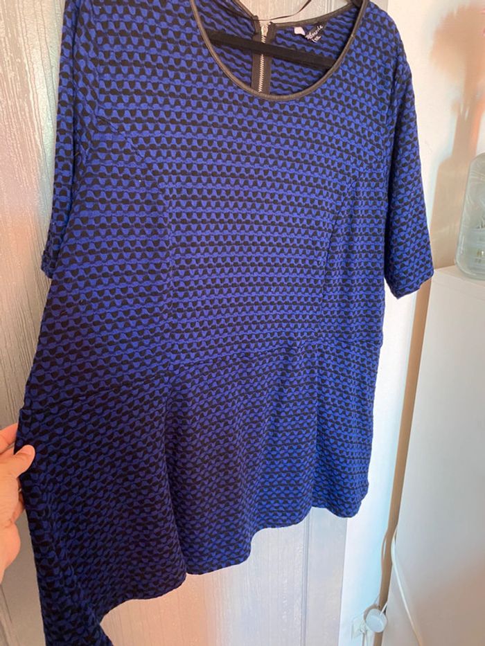 Top péplum bleu - photo numéro 5
