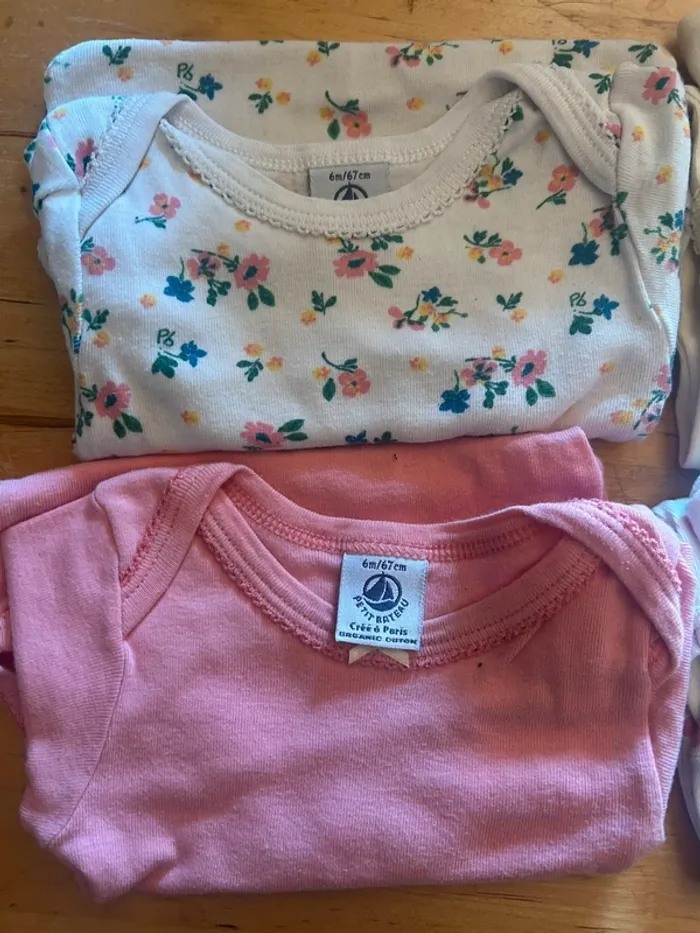 4 bodies petit bateau - photo numéro 2