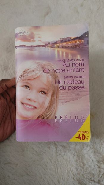 Harlequin prélud Janice McDonald's au nom de notre enfant Janice Carter un cadeau du passé
