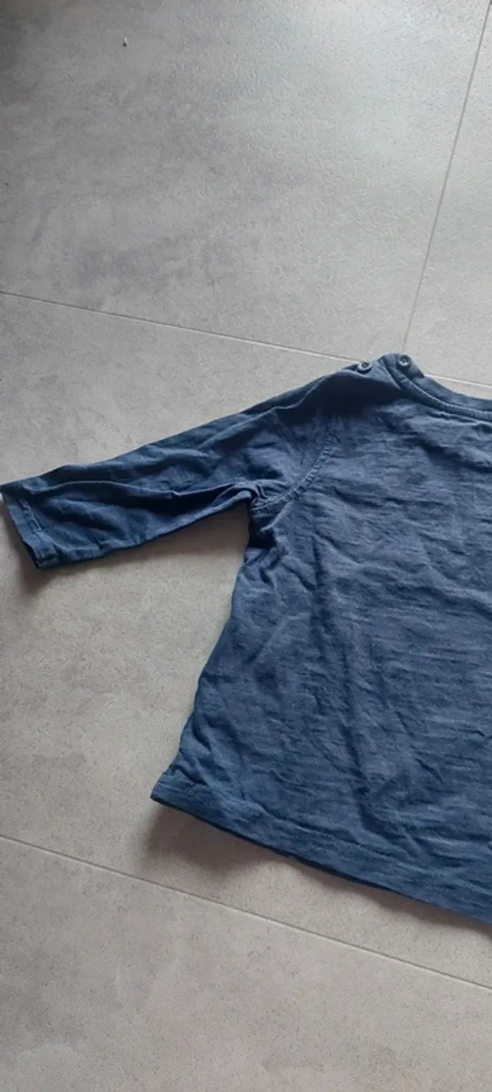 Lot de deux t shirt manches longues 18 mois - photo numéro 8