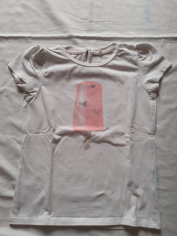 Tee-shirt blanc motif glace esquimau rose fraises