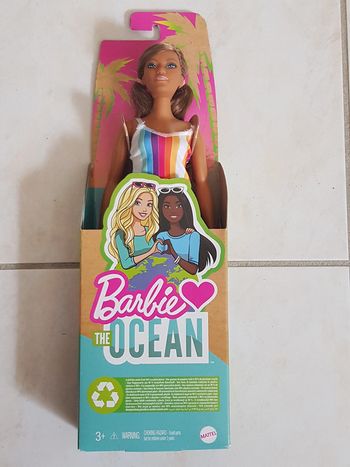Barbie aime les océans