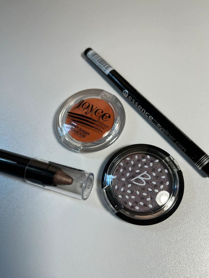 Lot maquillage yeux