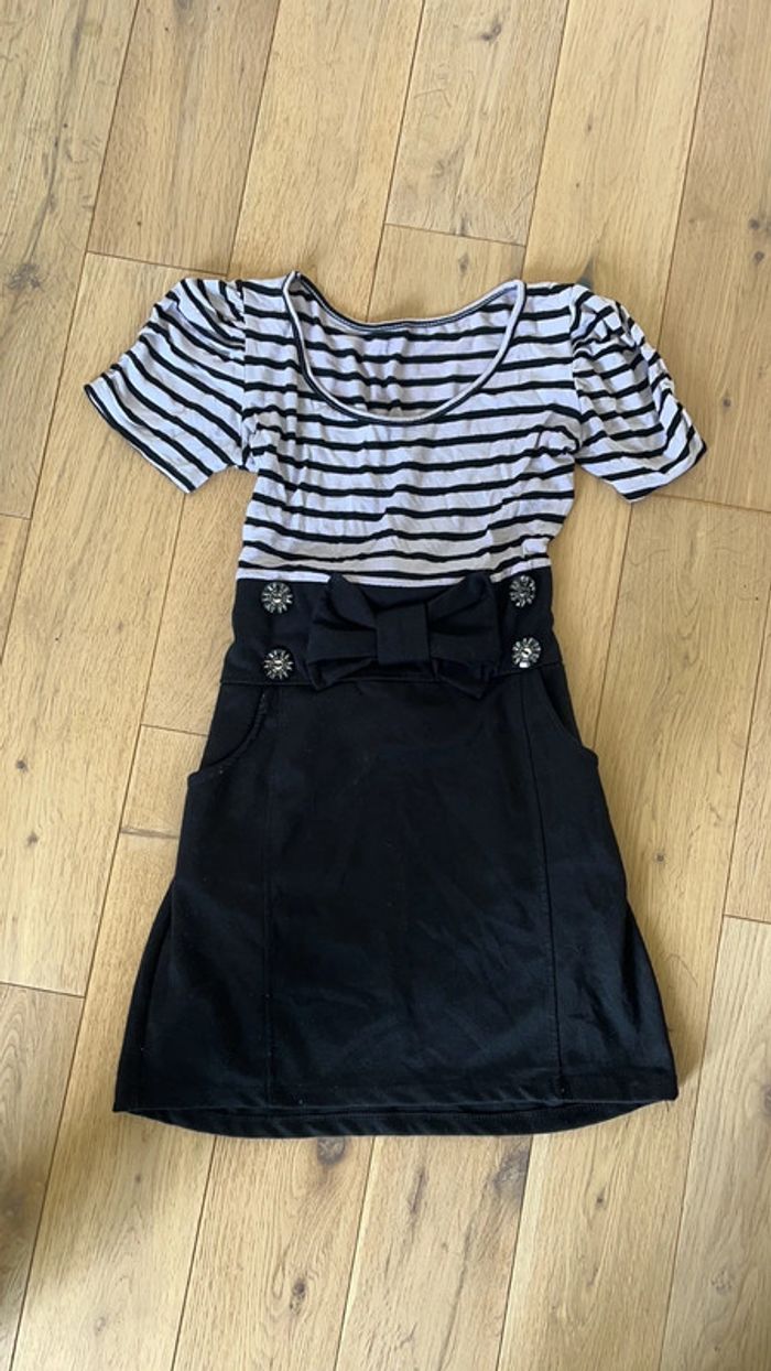Petite robe moulante