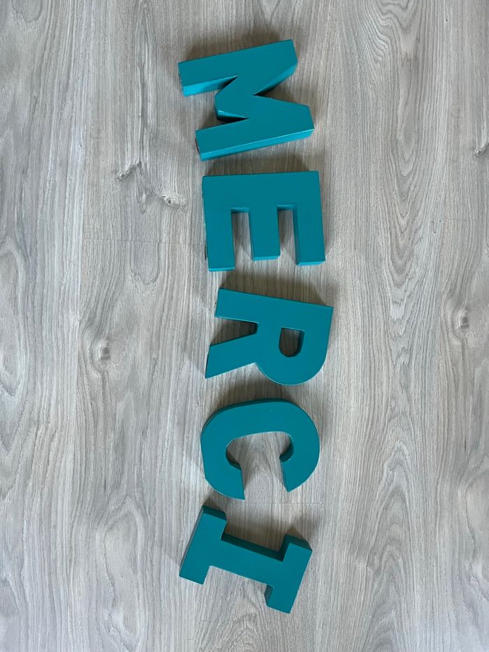 Lettre déco « merci »