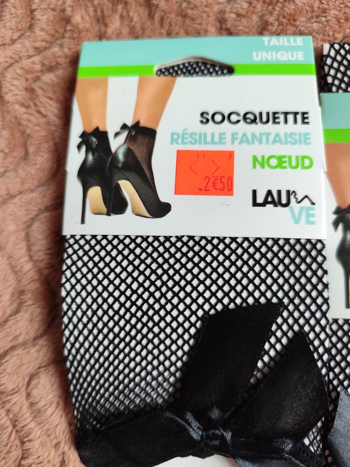 Lot de 5 paires de socquettes fantaisie en résille noire - photo numéro 2