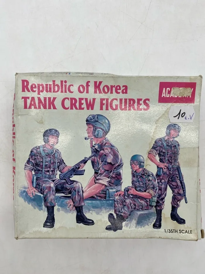 Maquette Academy Republic of Korea tank crew figures