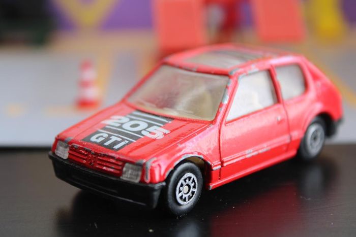Mc toy Peugeot 205 GTI