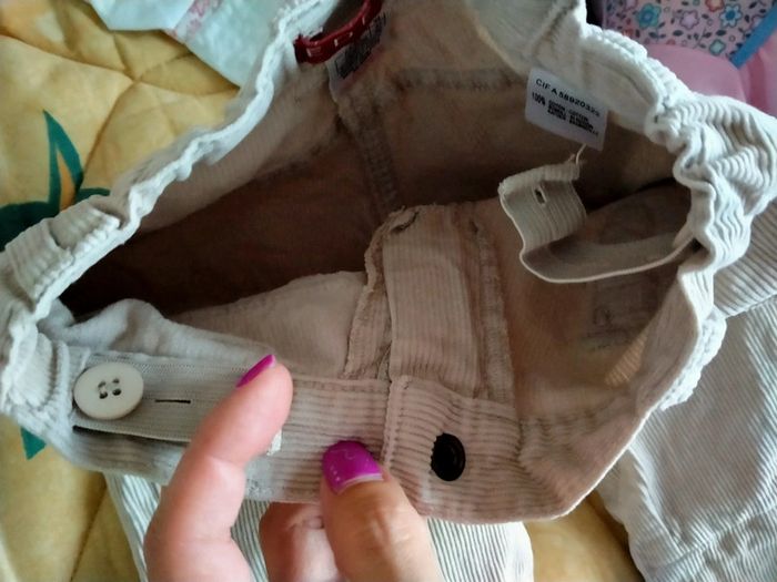 Panta court beige. Edeis
Taille 3 ans - photo numéro 8