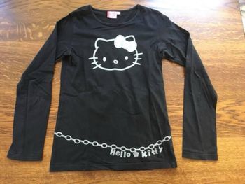 Haut ML effet tunique Hello Kitty 12/14 ans (2€)