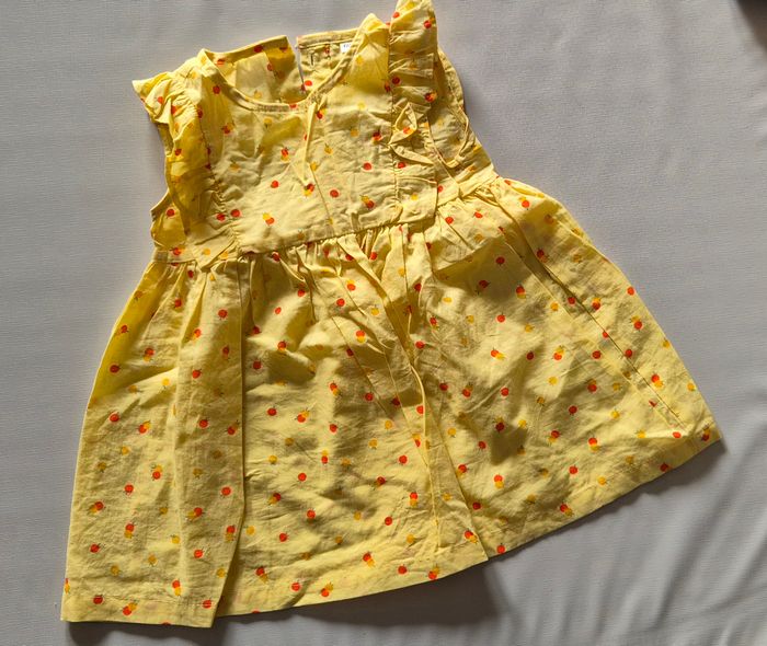 Robe jaune