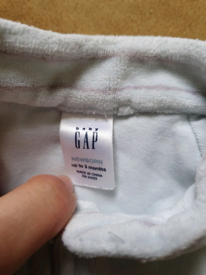 Gilet Baby Gap jusqu'à 3 mois garçon - photo numéro 3