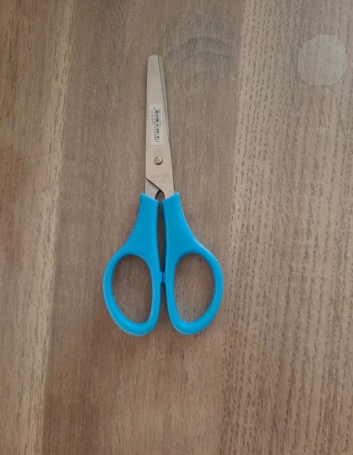 Paire de ciseaux