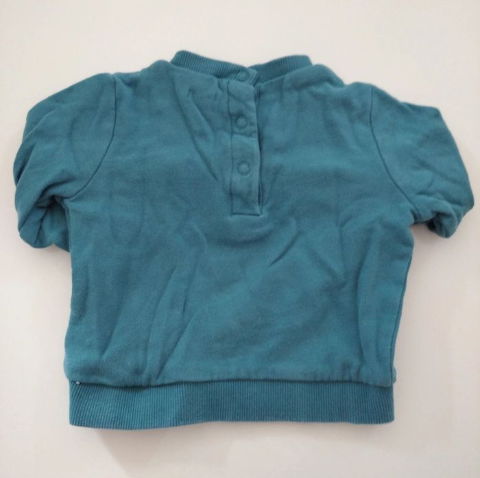 Pull bébé Kiabi 6 mois - photo numéro 2