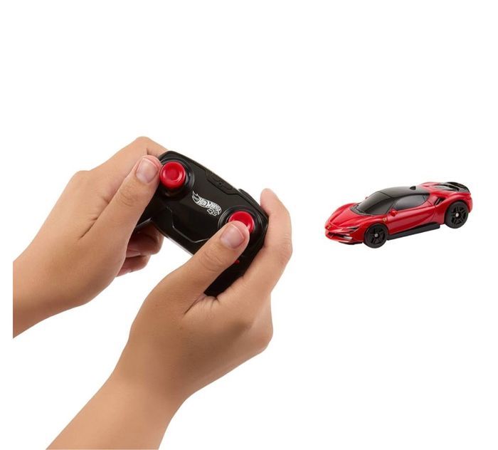 HOT WHEELS RC 1:64 FERRARI SF90 - photo numéro 3