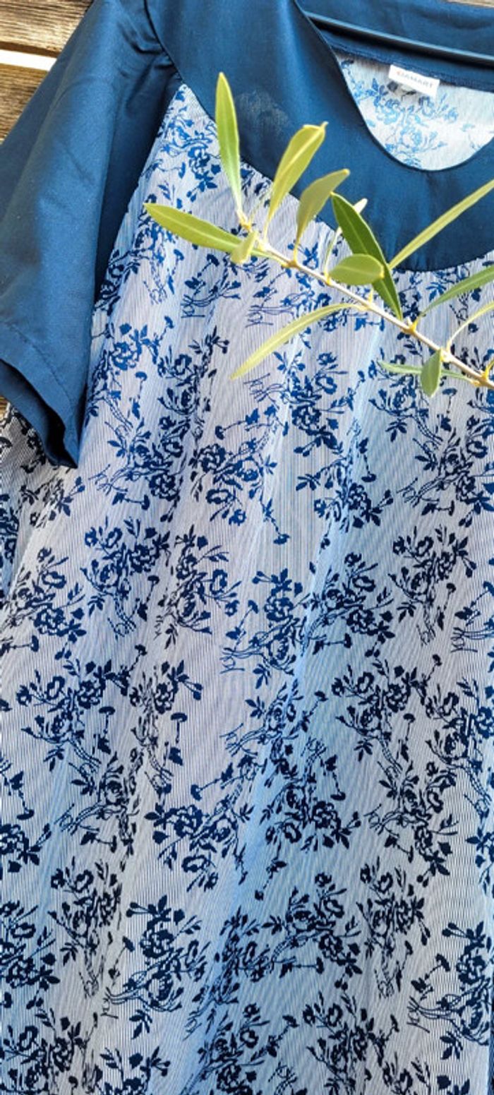 Magnifique Robe Damart Vintage blouse bleu marine fleurie Taille 50 Neuve