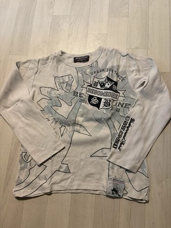T-shirt blanc 10 ans besomeone manches longues très bon état