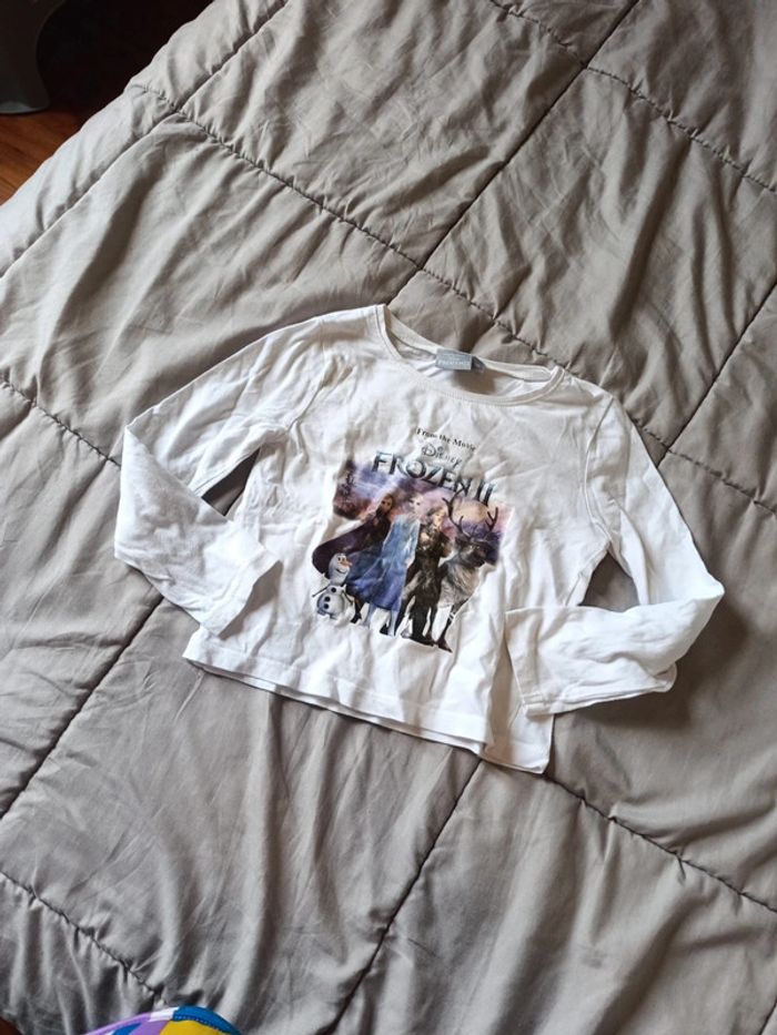 T-shirt manches longues reine des neiges taille 3 ans